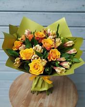 Букет цветов из:  Альстромерии и Розы в Кратово