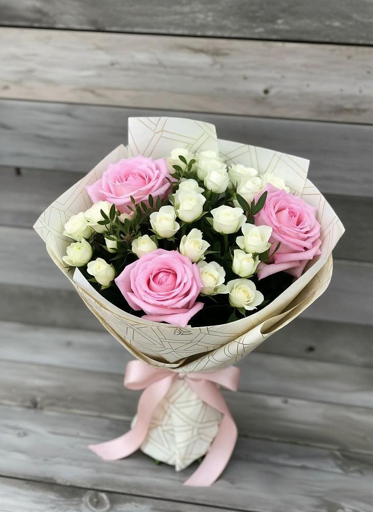 Букет цветов из: Розы в Кратово