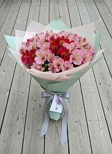 Букет цветов из:  Альстромерии в Кратово