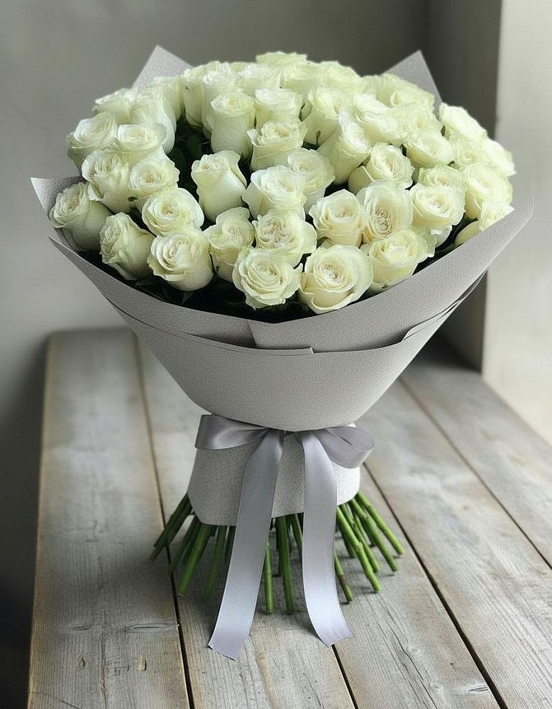 Букет 35 Белых роз в Кратово
