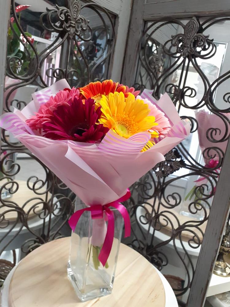 Букет цветов из: Герберы в Кратово