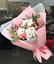 Букет цветов из:  Розы, Лизиантусы и Хризантемы в Кратово