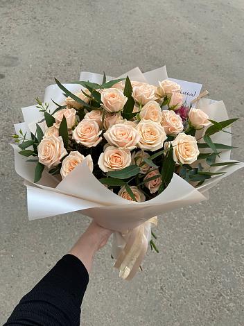 Букет Кремовые розы Латте в Кратово