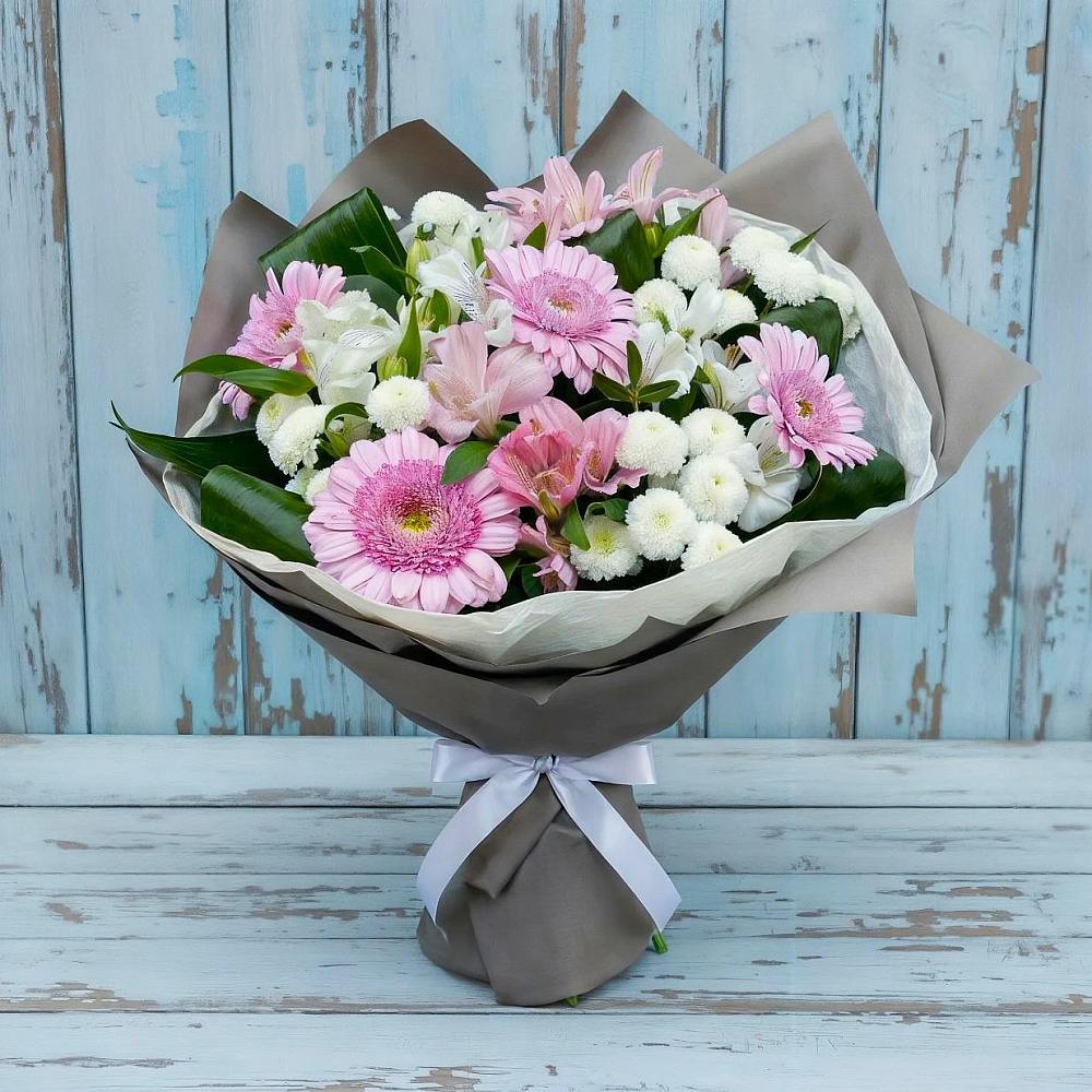 Букет цветов из: Герберы, Альстромерии и Хризантемы в Кратово